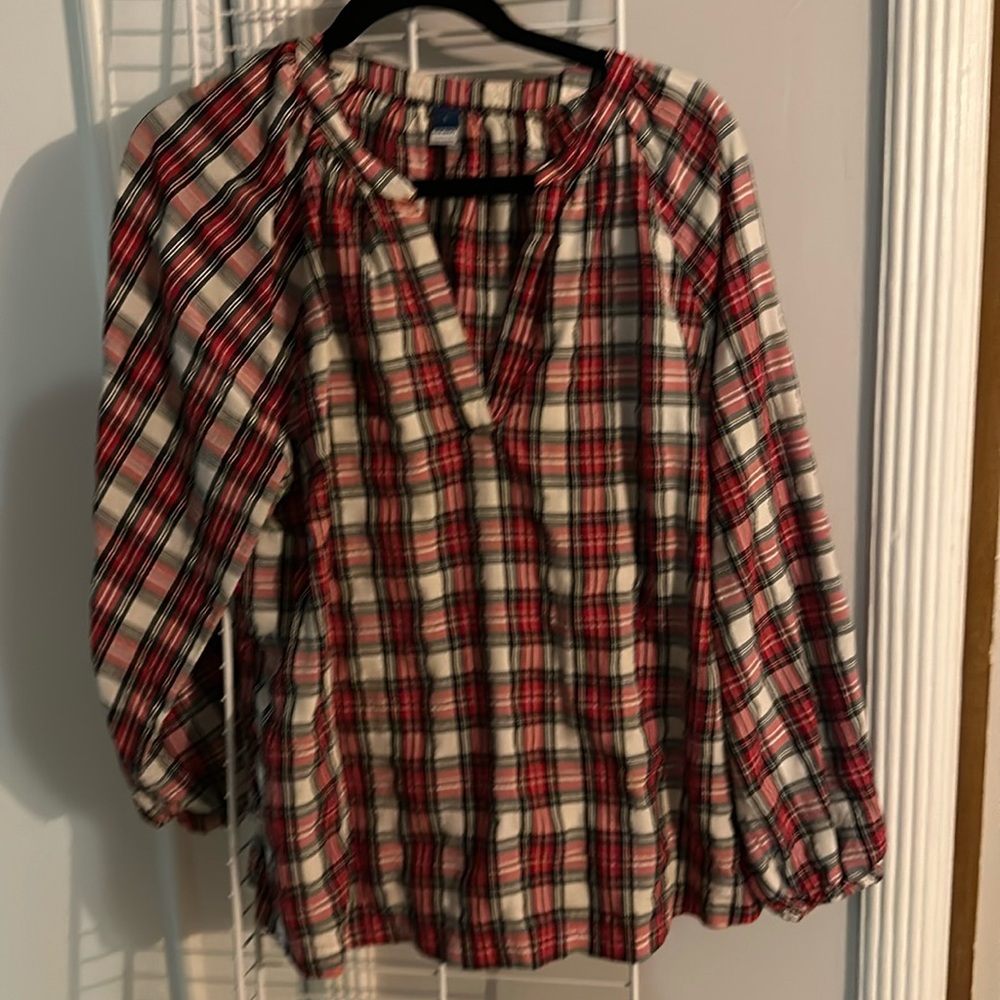 Old Navy Holiday plaid popover shirt